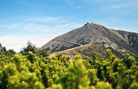 STEZKA ESKEM Dobrodru stv Pod l Hranic Na Zem Cestujeme S N padem