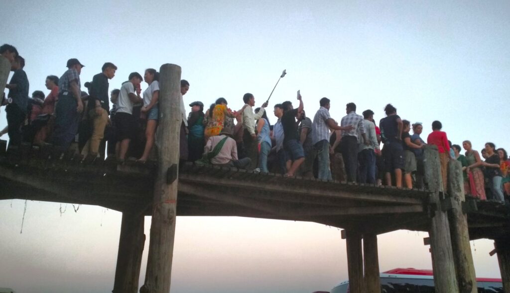 Moudr ZAMY LEN Cit ty Nejen NA CESTY Cestujeme S N padem