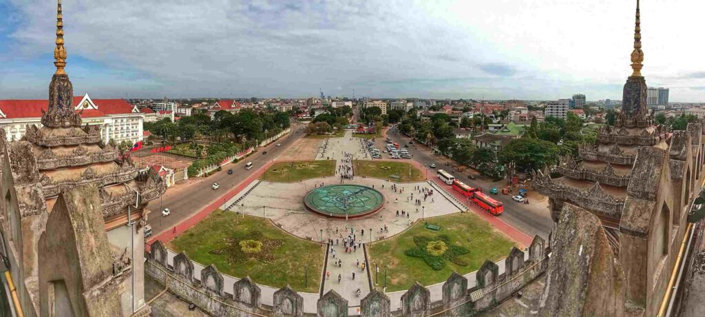 Patuxai 2 opt