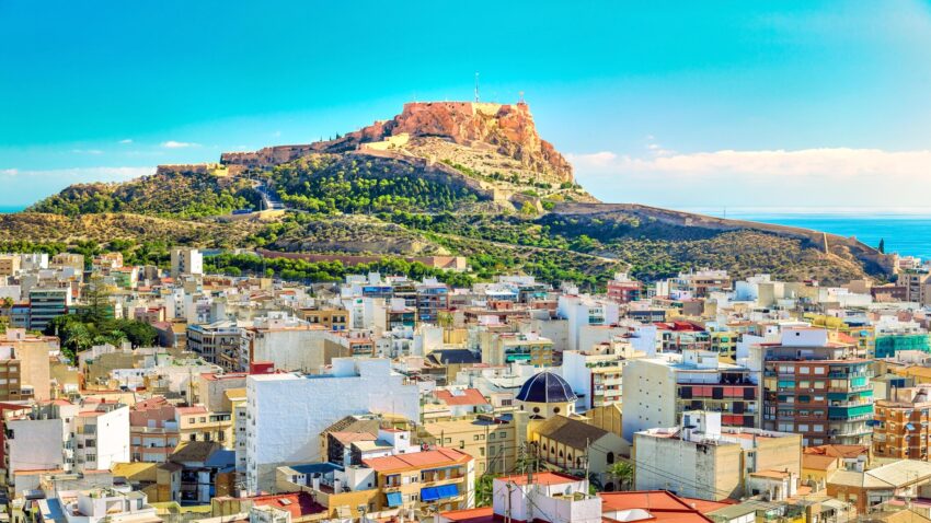 ALIANTE HRAD CASTILLOO DE SANTA BARBARA