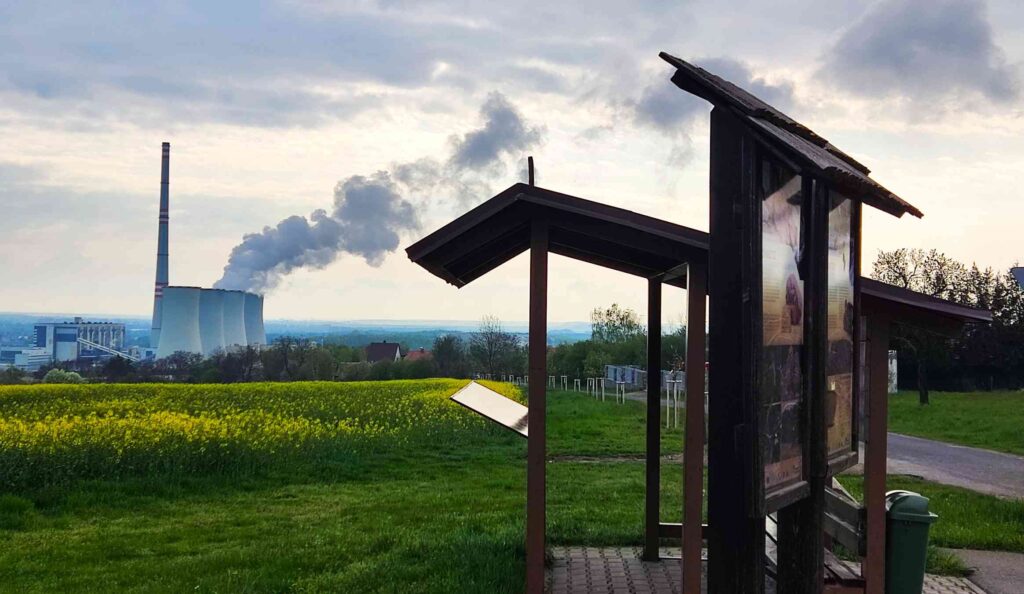 Chvaletice elektrarna opt