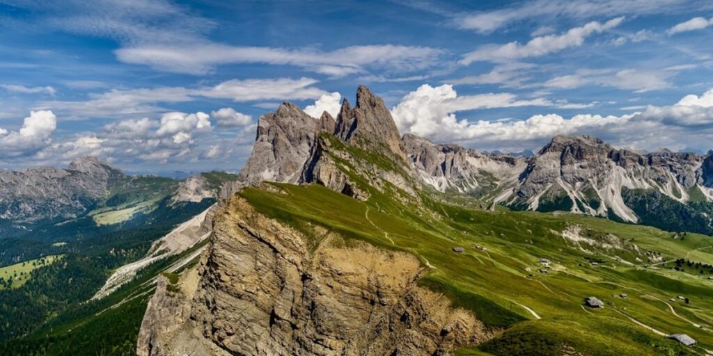DOLOMITY